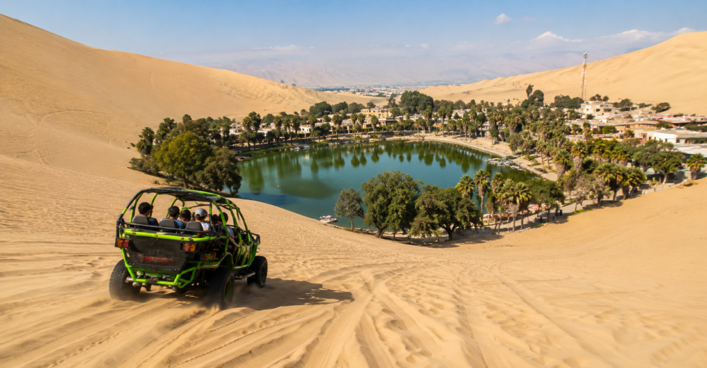 Laguna de Huacachina y Tubulares desde Ica